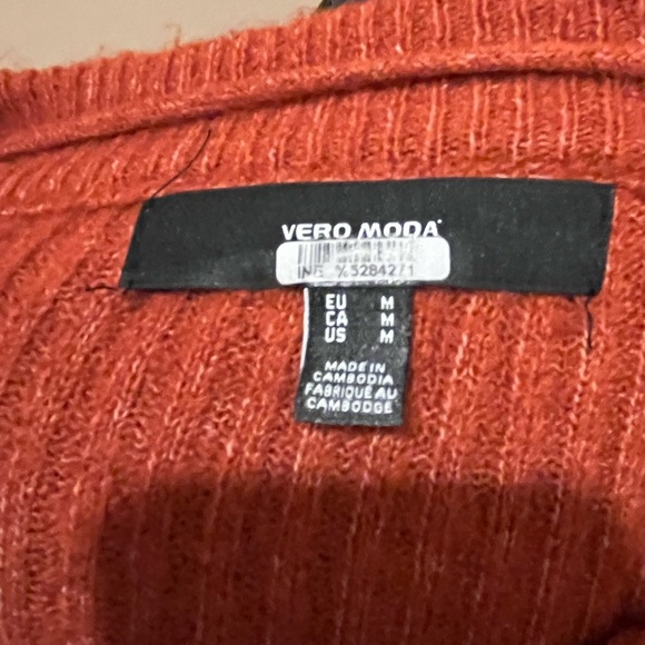 Vero Moda Womens Burnt Orange Leroya Crew Neck Pullover Sweater, size Medium - Picture 4 of 4
